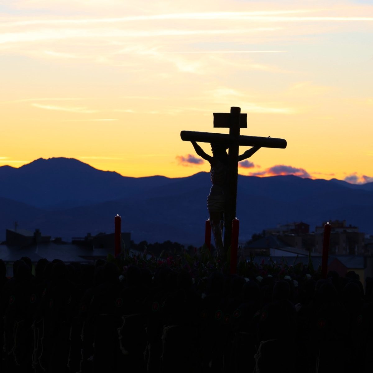 Via crucis castillo ponferrada 2026 (2)